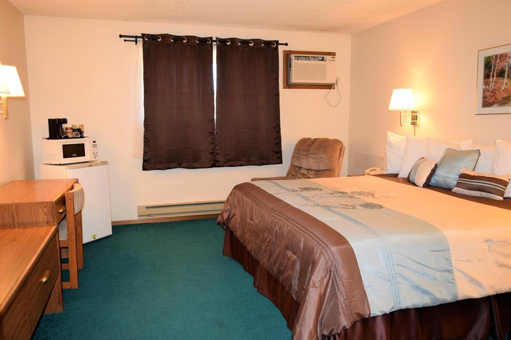 Country Inn Libby Екстериор снимка
